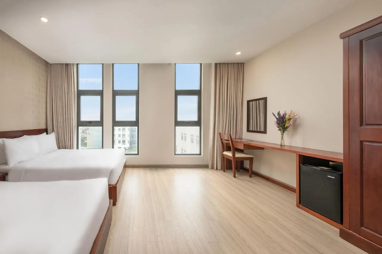 May Beach Da Nang Hotel 3*,